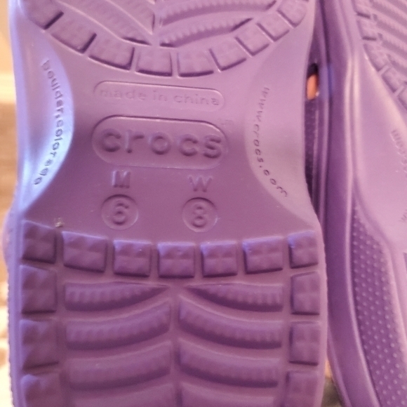 Crocs‎ - Picture 6 of 7